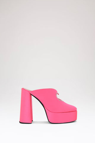 Pink Sole Heart Platform